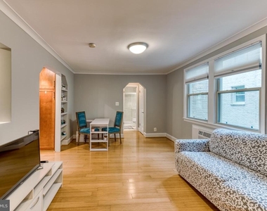 1363 K Street Se - Photo Thumbnail 2