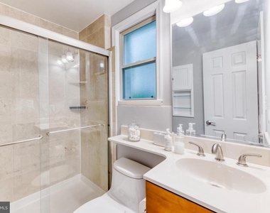 1363 K Street Se - Photo Thumbnail 17