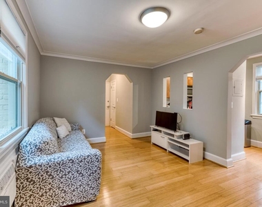 1363 K Street Se - Photo Thumbnail 3