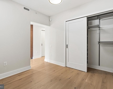 1211 Van Street Se - Photo Thumbnail 15