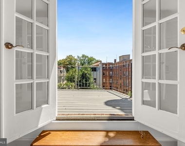 3044 Cambridge Place Nw - Photo Thumbnail 13