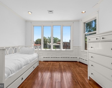 3044 Cambridge Place Nw - Photo Thumbnail 11