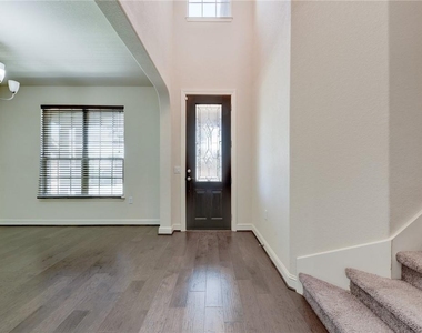 14204 Tyburn Trl - Photo Thumbnail 1