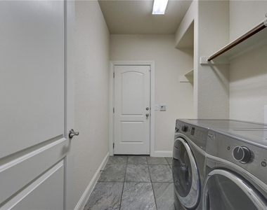 14204 Tyburn Trl - Photo Thumbnail 12