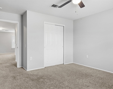 5313 Park At Woodlands Dr - Photo Thumbnail 16