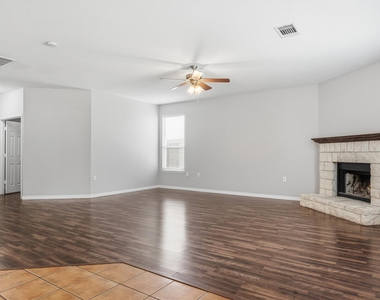 5313 Park At Woodlands Dr - Photo Thumbnail 4