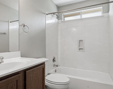 5313 Park At Woodlands Dr - Photo Thumbnail 15