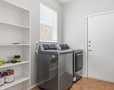 5313 Park At Woodlands Dr - Photo Thumbnail 8