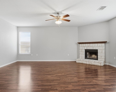 5313 Park At Woodlands Dr - Photo Thumbnail 5