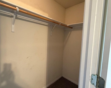 3907 Edgefield St - Photo Thumbnail 7
