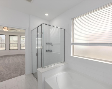 10408 Spanish Jennet Way - Photo Thumbnail 8