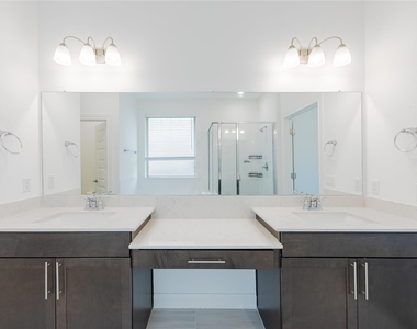 10408 Spanish Jennet Way - Photo Thumbnail 6