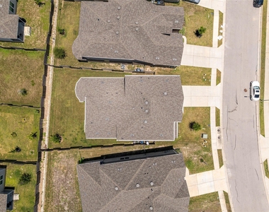 10408 Spanish Jennet Way - Photo Thumbnail 25