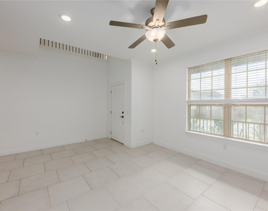 10408 Spanish Jennet Way - Photo Thumbnail 21