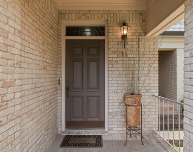2834 Montebello Rd - Photo Thumbnail 3