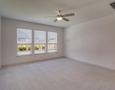 5616 Monrovia Ln - Photo Thumbnail 15