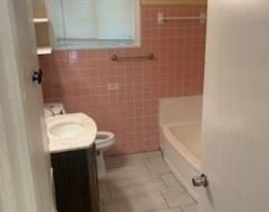 4501 Finley Dr - Photo Thumbnail 5