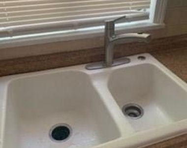 4501 Finley Dr - Photo Thumbnail 14