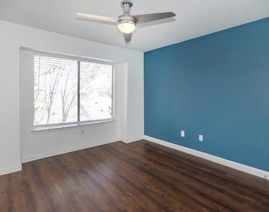 1740 Timber Ridge Rd - Photo Thumbnail 10