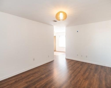 1740 Timber Ridge Rd - Photo Thumbnail 4