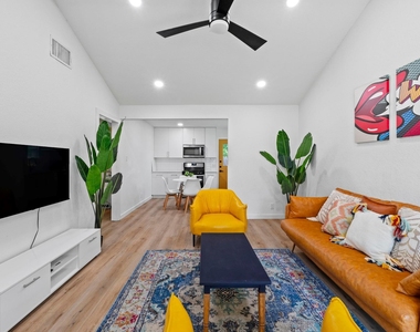 10601 Macmora Rd - Photo Thumbnail 3