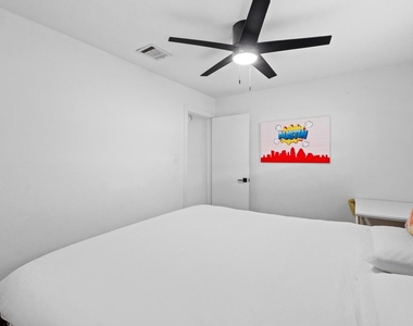 10601 Macmora Rd - Photo Thumbnail 13
