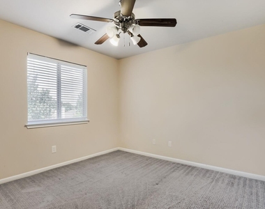 9632 Morgan Creek Dr - Photo Thumbnail 12