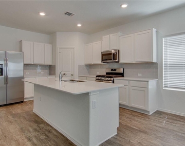 6721 Hartlage St - Photo Thumbnail 12