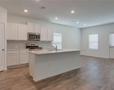 6721 Hartlage St - Photo Thumbnail 15