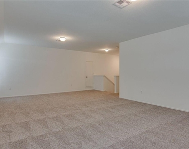 6721 Hartlage St - Photo Thumbnail 20
