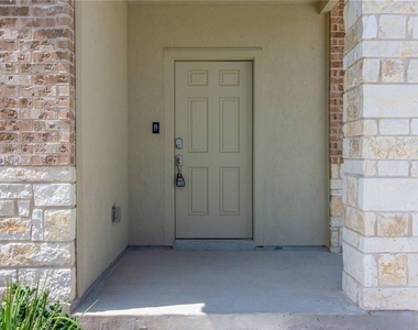 6721 Hartlage St - Photo Thumbnail 2