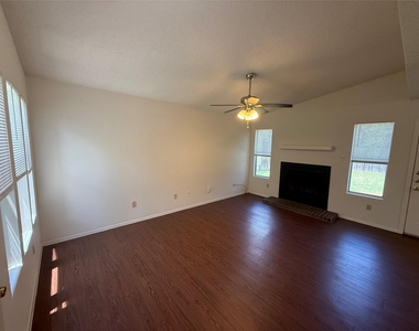 10609 Archdale Dr - Photo Thumbnail 1
