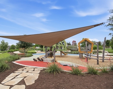 8525 Leroi Dr - Photo Thumbnail 25