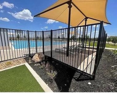 1740 Catahoula Dr - Photo Thumbnail 25