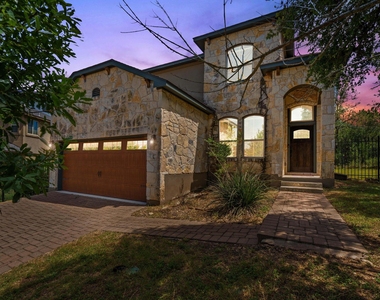 307 Parkside Dr - Photo Thumbnail 32