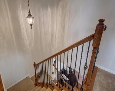 15104 Fernhill Dr - Photo Thumbnail 10