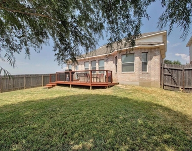 15104 Fernhill Dr - Photo Thumbnail 19