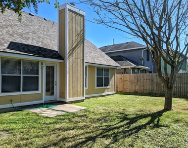 1702 Southwestern Trl - Photo Thumbnail 10