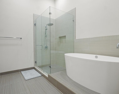 555 E 5th St - Photo Thumbnail 26