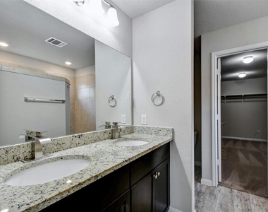 2060 Meadow Pipit Dr - Photo Thumbnail 19