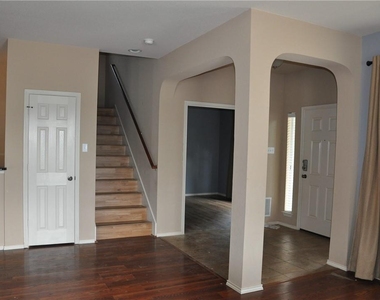 1501 Big Thicket Dr - Photo Thumbnail 6