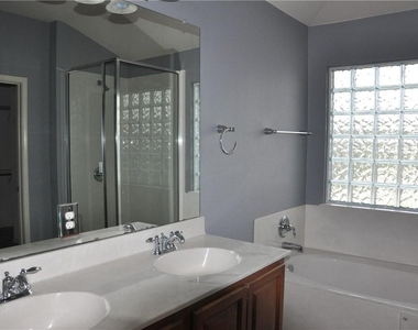 1501 Big Thicket Dr - Photo Thumbnail 16