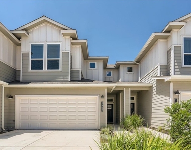 1802 Roseburg Dr - Photo Thumbnail 1