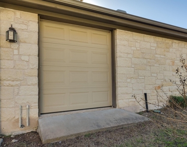 132 Lakeway Dr - Photo Thumbnail 30