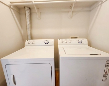 4516 Russell Dr - Photo Thumbnail 9