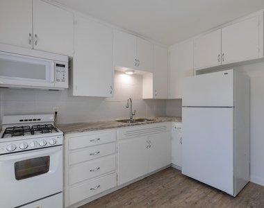 3410 West Ave - Photo Thumbnail 5