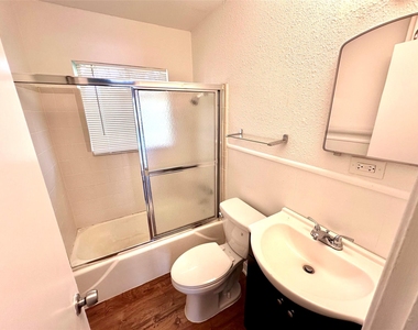 3410 West Ave - Photo Thumbnail 11