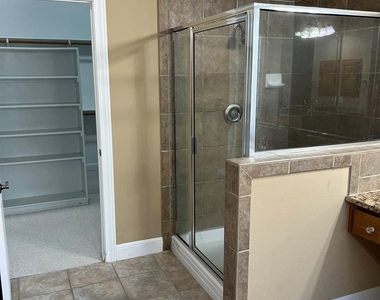 10103 Brightling Ln - Photo Thumbnail 10