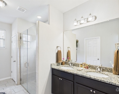 9310 Tanager Way - Photo Thumbnail 11