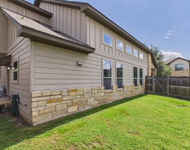 9310 Tanager Way - Photo Thumbnail 27